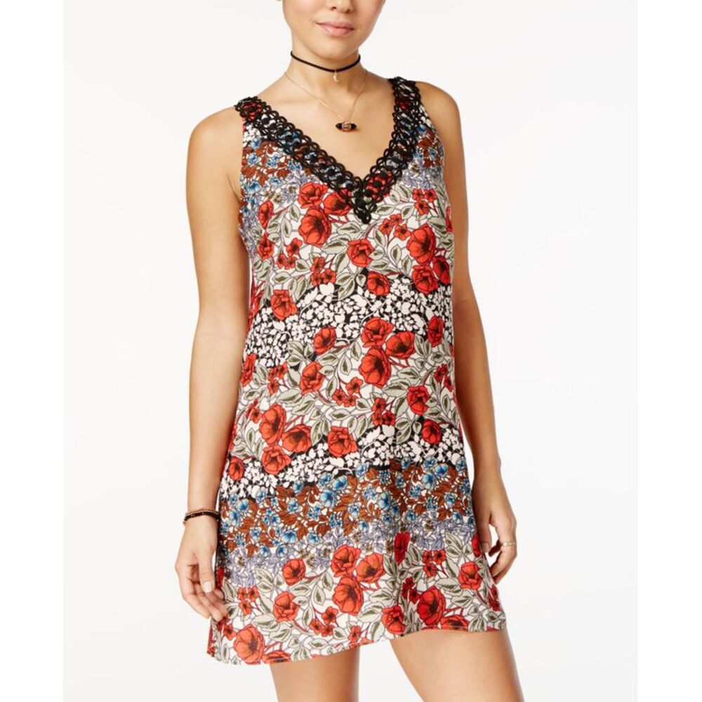 B Darlin Juniors Crochet Trim Shift Dress